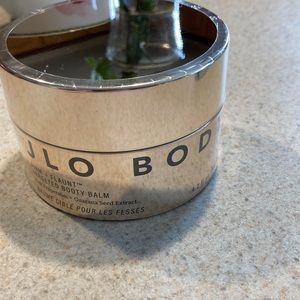 JLO BODY Firm + Flaunt Targeted Booty Balm brand new sealed full sized